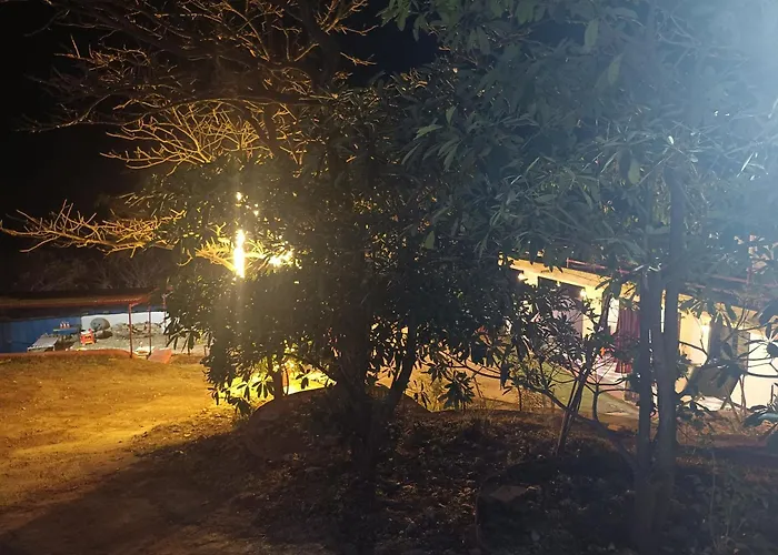Richi Rich Hill Resort
